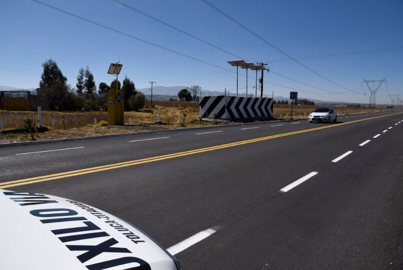 Además del carril habilitado en la autopista una opción para llegar a Valle de Bravo es la carretera libre de peaje.