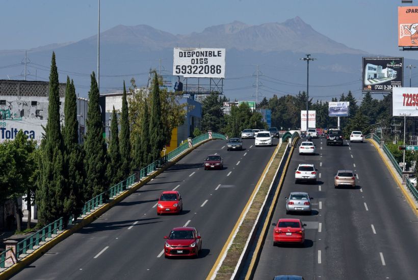 Suspenden contingencia;aplica hoy no circula de manera normal 