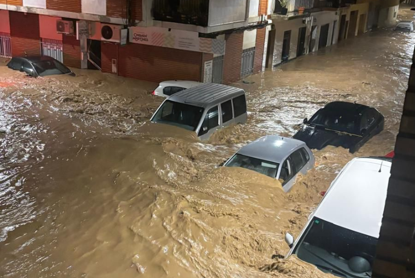 Se espera que 300 familias sean evacuadas de zonas rurales en España. Foto: Cortesía