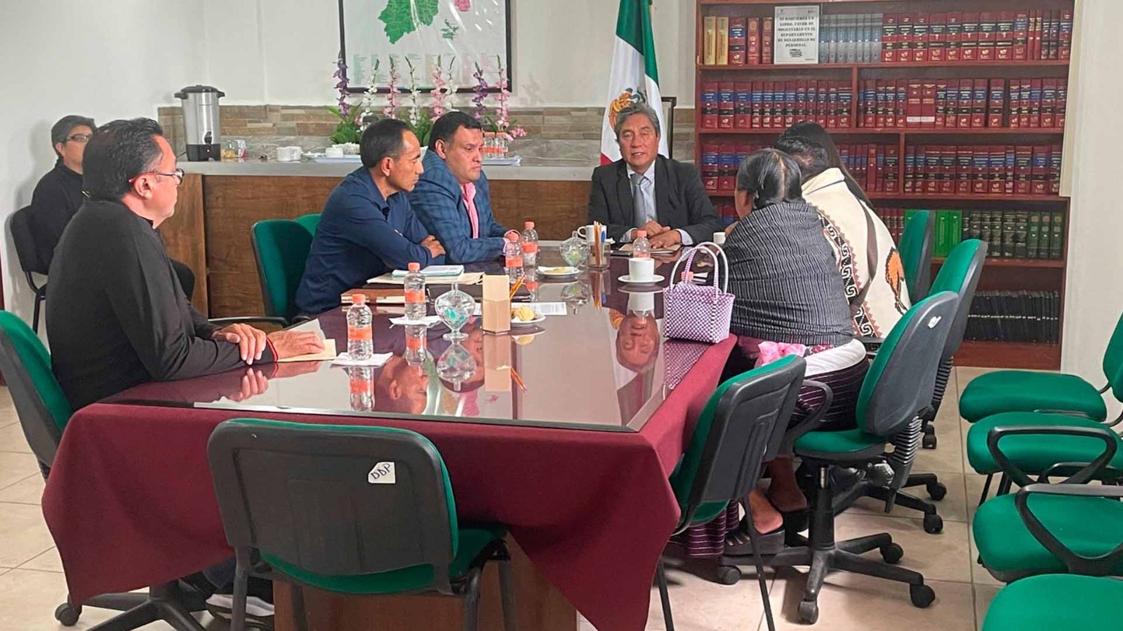 Se realizarán convocatorias traducidas en lenguas originarias. Foto: Gobierno del Edomex