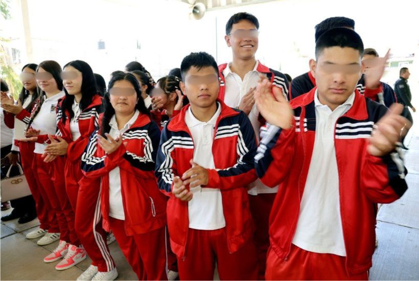 Estudiantes de último año de secundaria 