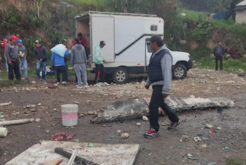 Protección Civil del Estado de México, a través de su cuenta de X, dio a conocer que cuatro de las personas lesionadas fueron trasladadas al Hospital Adolfo López Mateos y Nicolás San Juan.