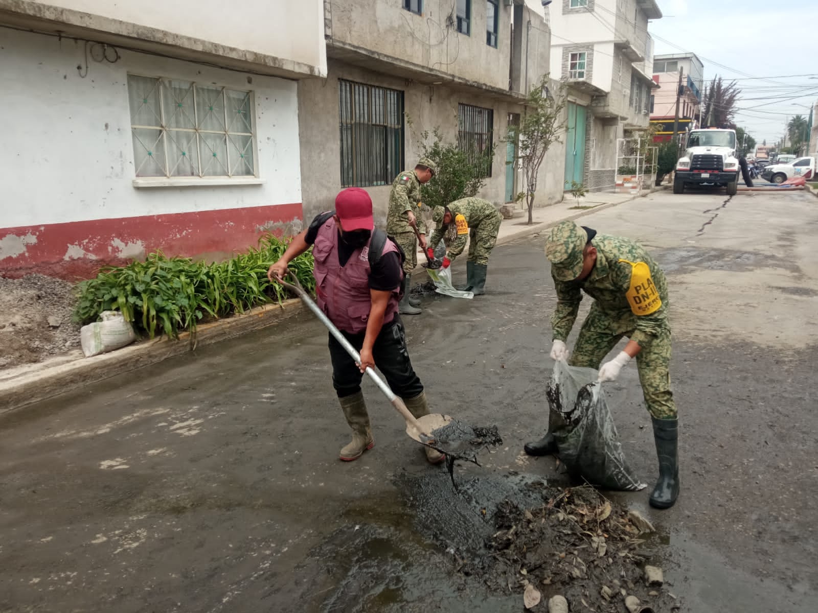 Comienza limpieza de calles y viviendas en Chalco 